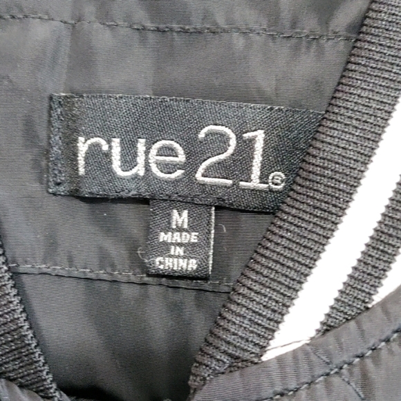 Rue 21 Black jacket size medium - Picture 3 of 5